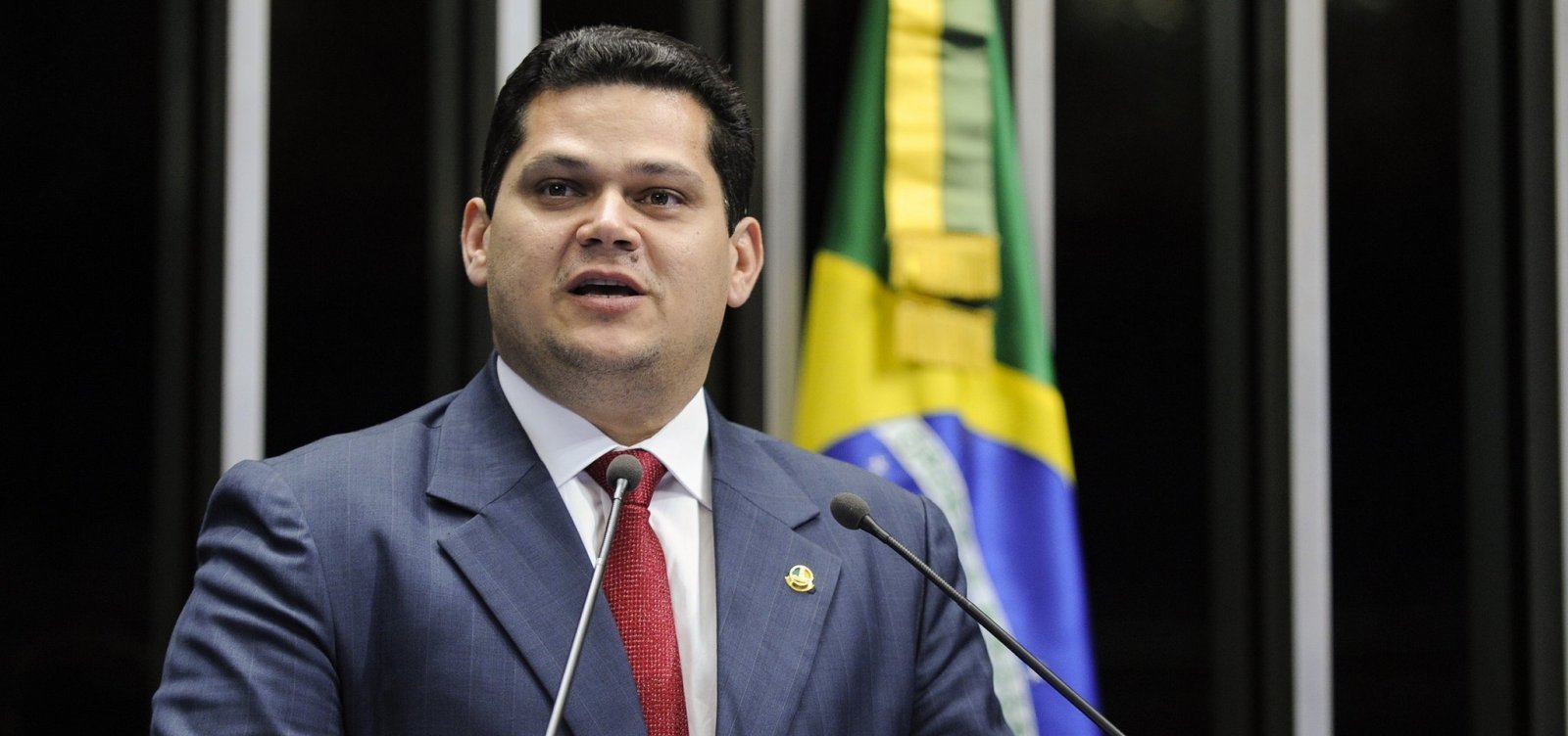 Presidente do Senado, Davi oculta imóveis em série da Justiça Eleitoral