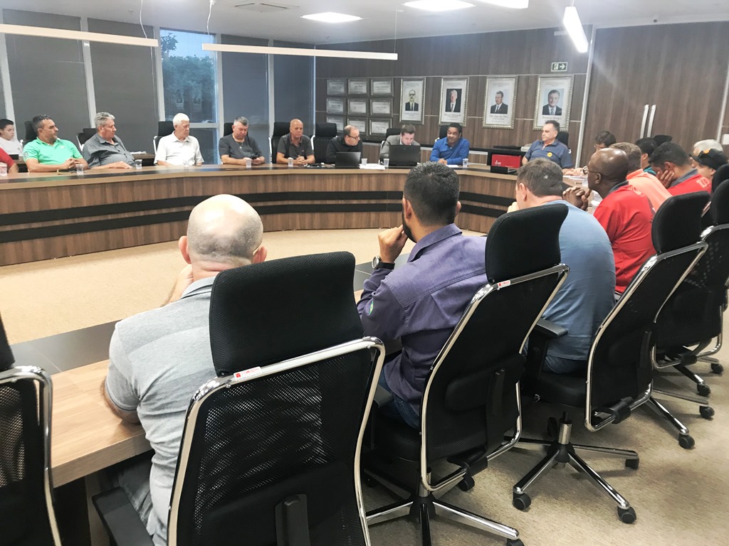 REPARADORES APROVAM E CATEGORIA PODE VOLTAR A SER REPRESENTADA PELOS METALÚRGICOS DE CURITIBA
