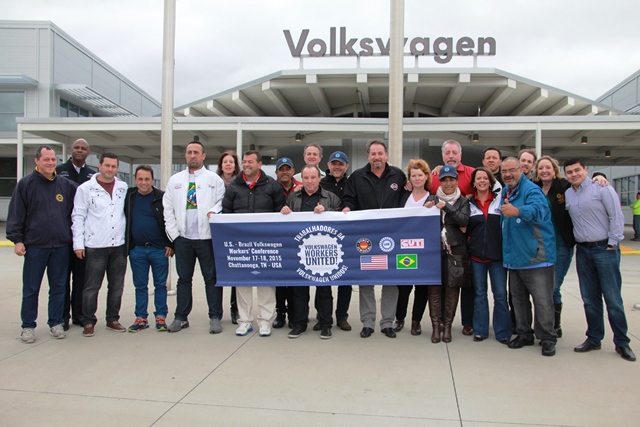 UAW vence eleição histórica na Volkswagen EUA