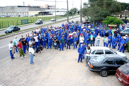 Aethra: Metalúrgicos reprovam proposta do Sindipeças e dão prazo de 48 horas