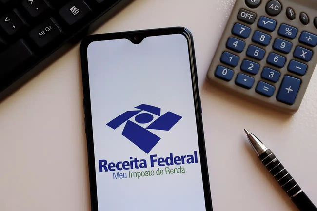 Governo pretende manter isenção para até dois mínimos no IR em 2025