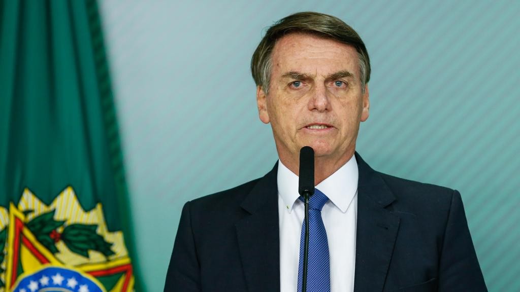 Promessa de campanha, ampliação da isenção de IR não tem prazo para sair do papel