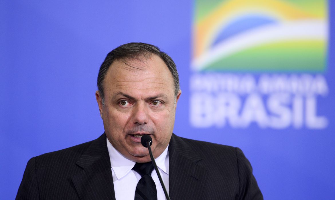 Reinaldo Azevedo: Pazuello jamais será a solução; ele é sempre o problema