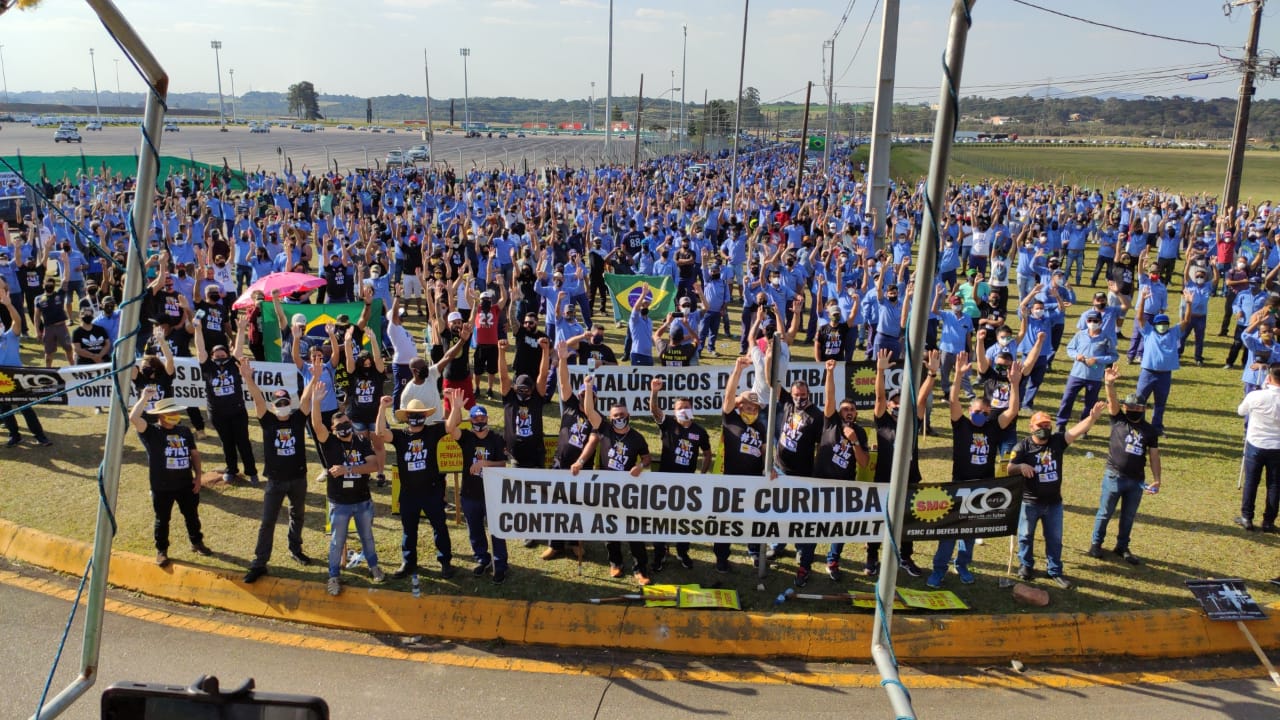 747 DA RENAULT: 4 ANOS DA LUTA QUE FREOU AS DEMISSÕES NO BRASIL