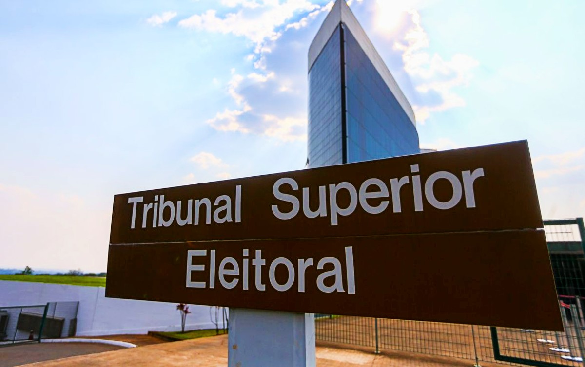 Prazo para tirar ou regularizar título de eleitor termina nesta quarta