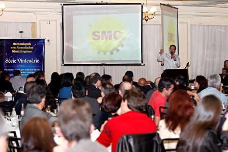 SMC homenageia metalúrgicos com 20 anos de sindicalização!