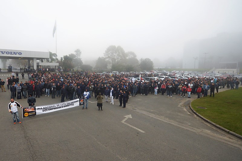 Recado dado: Metalúrgicos da Volvo não abrem mão da garantia de empregos e politica salarial