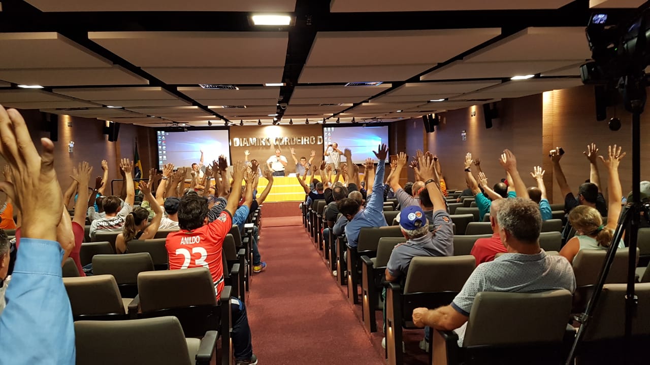 Metalúrgicos da Grande Curitiba autorizam o desconto da contribuição sindical 2019