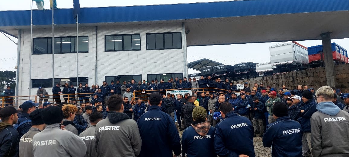 Em visita à Pastre, SMC avalia condições de trabalho e destaca importância da sindicalização aos metalúrgicos