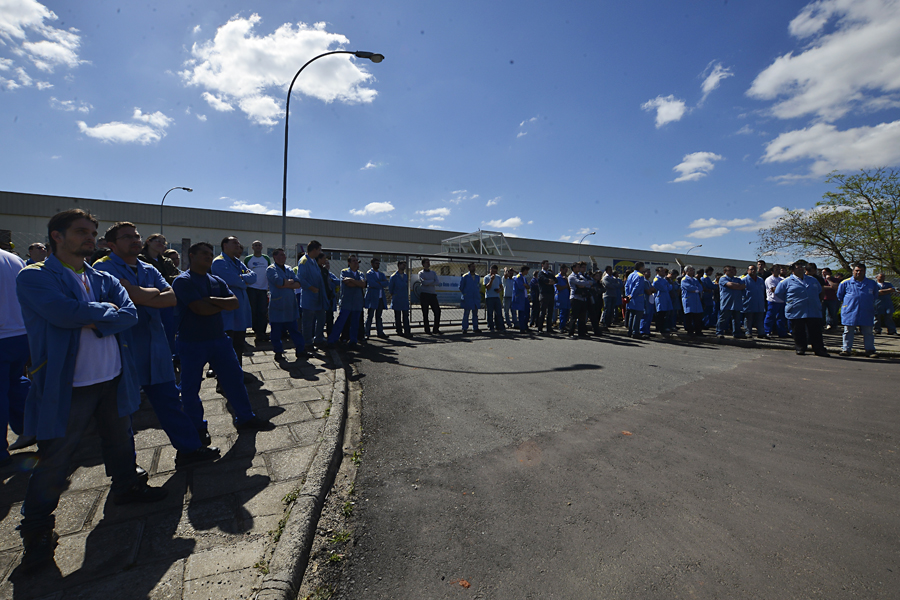 SNR: Metalúrgicos aprovam acordo salarial de 2013