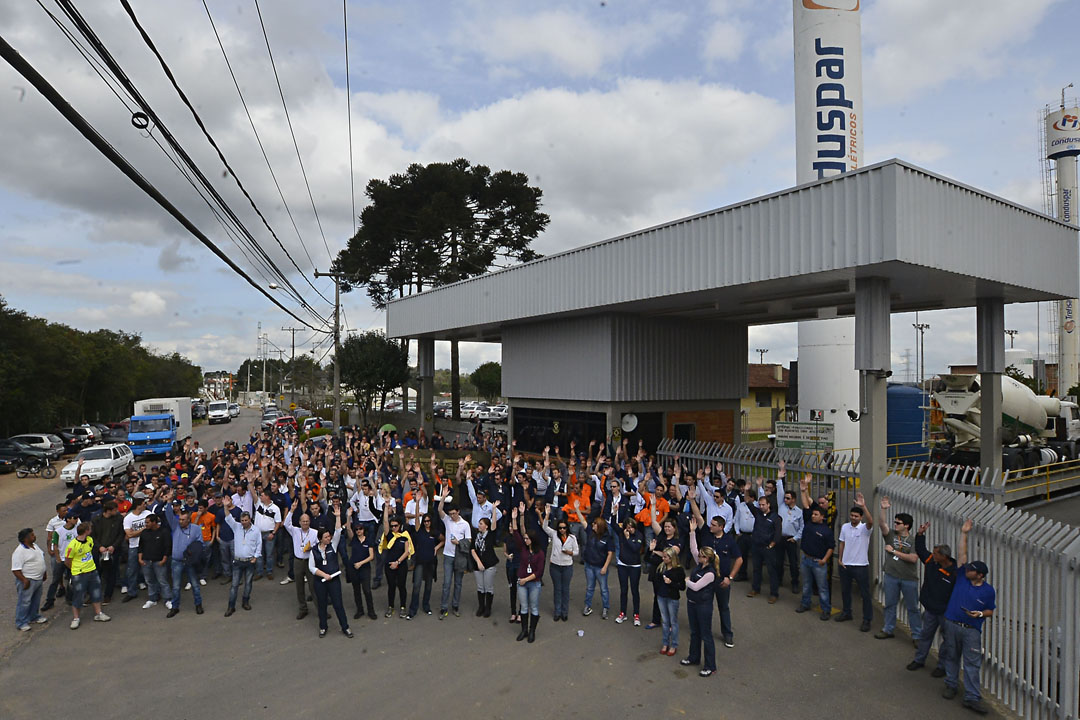 Conduspar: Após 7 dias de greve, metalúrgicos conquistam acordo salarial