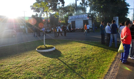 Metalúrgicos do Sindimaq entram no 2º dia de greve por Acordo ou Convenção Coletiva