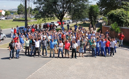 Maclinea: Após 7 dias de greve, metalúrgicos conquistam acordo salarial