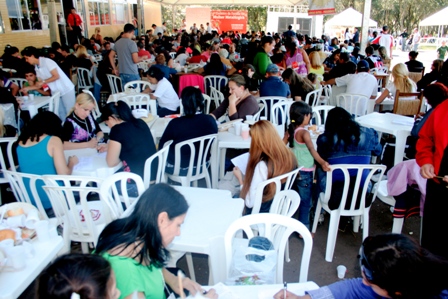 SMC reúne mais de 900 pessoas no 1º Encontro da Família da Mulher Metalúrgica
