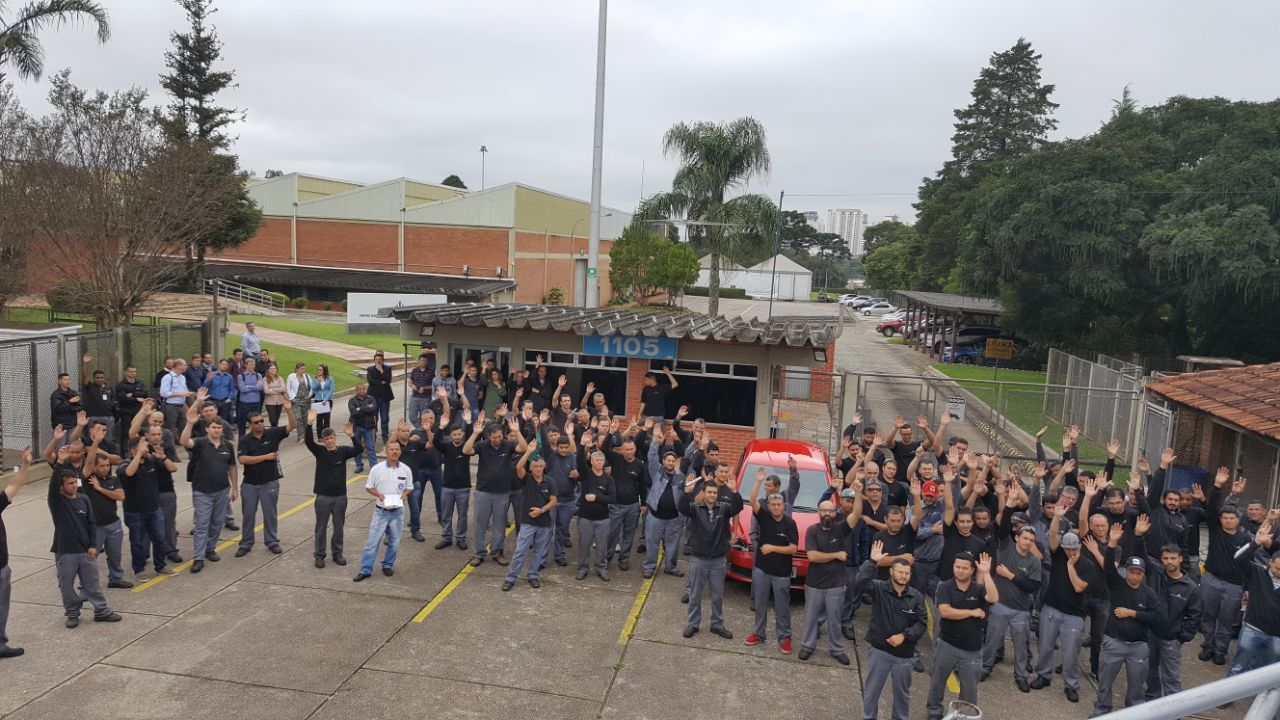 Haas do Brasil: Metalúrgicos ratificam acordo já vigente e autorizam inicio da negociação da PLR