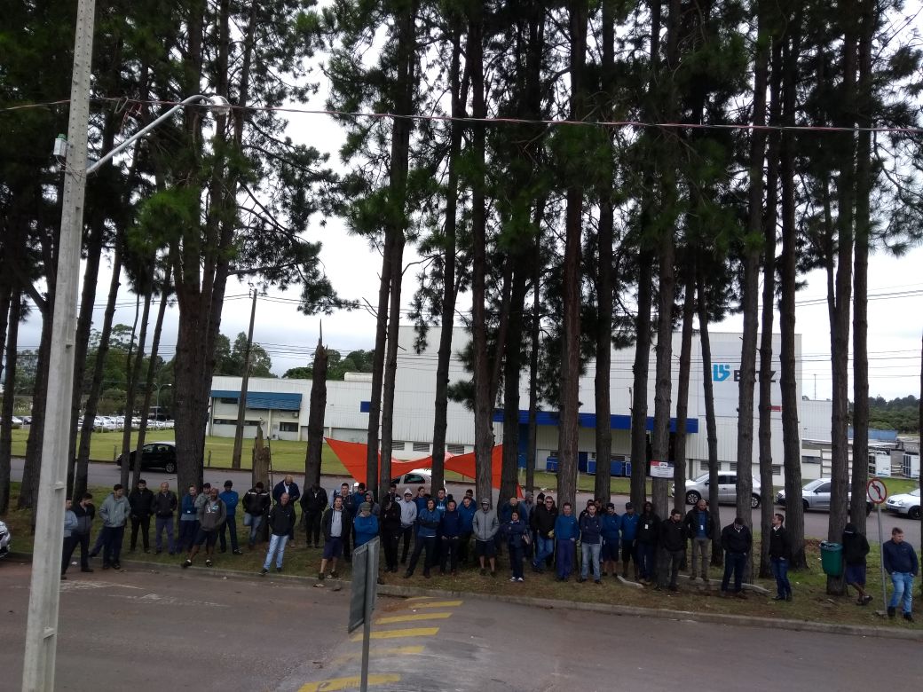 Na base da luta, metalúrgicos da Adient conquistam acordo salarial