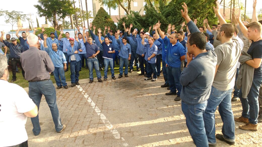 Aethra: Trabalhadores dão voto de confiança para empresa
