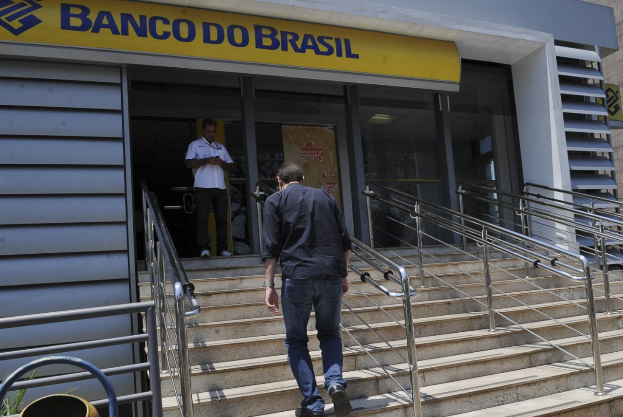 Bancos tornam-se o setor mais processado na Justiça do Trabalho
