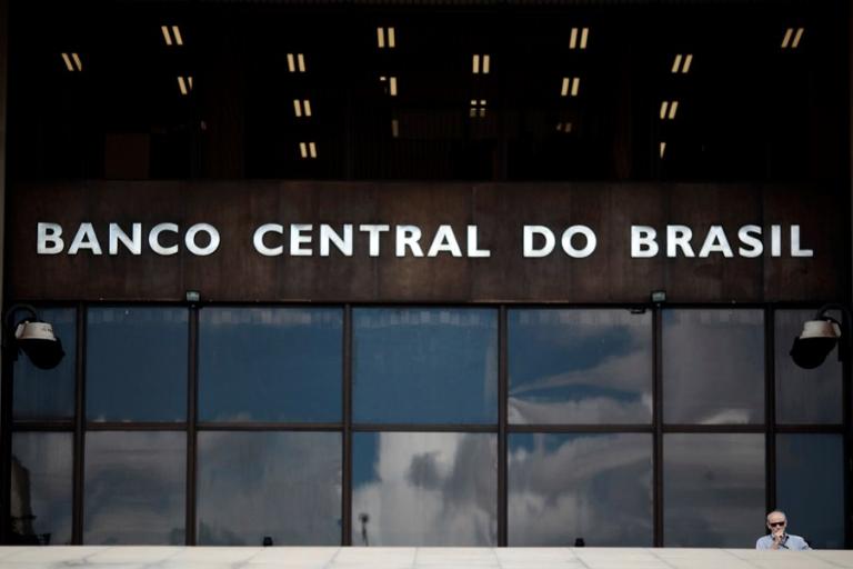 Banco Central corta Selic em 0,75 p.p., para 2,25%, e mantém porta aberta para “ajuste residual”