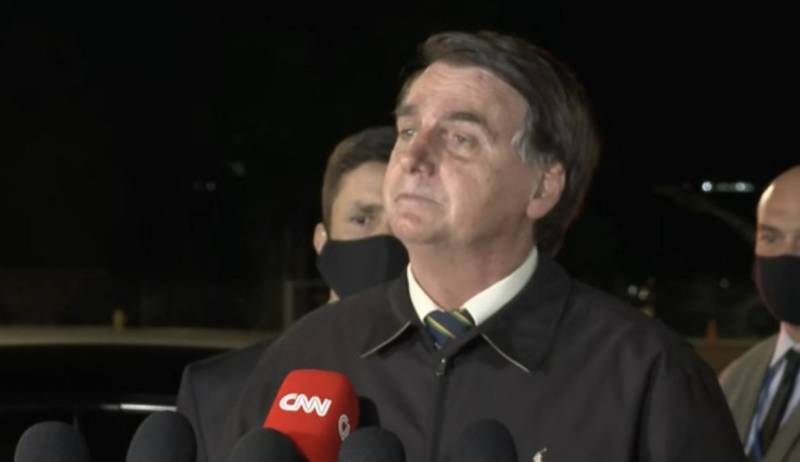 Bolsonaro: ninguém aceita ser ministro porque a Educação no Brasil “não está dando certo”