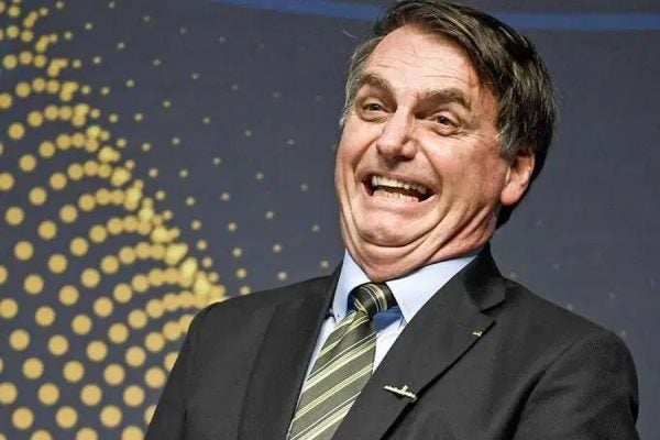 Reinaldo Azevedo critica baixo crescimento do PIB