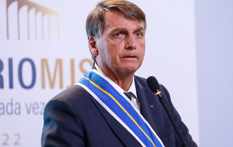 Alta da inflação é culpa de governo Bolsonaro para 75% dos brasileiros, aponta Datafolha