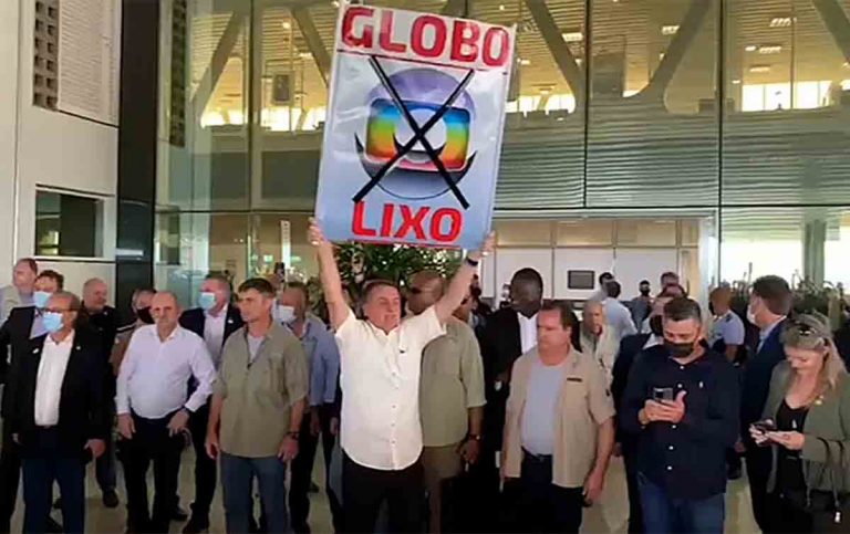 Bolsonaro amplia gastos com publicidade na TV em ano eleitoral