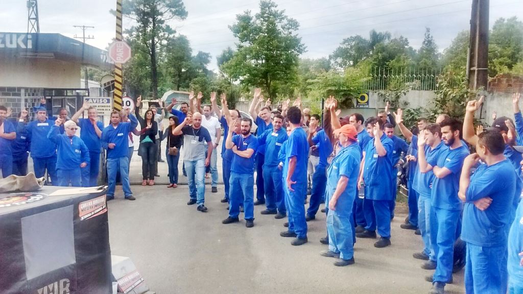 Suzuki: Metalúrgicos aprovam acordo com aumento real nos salários