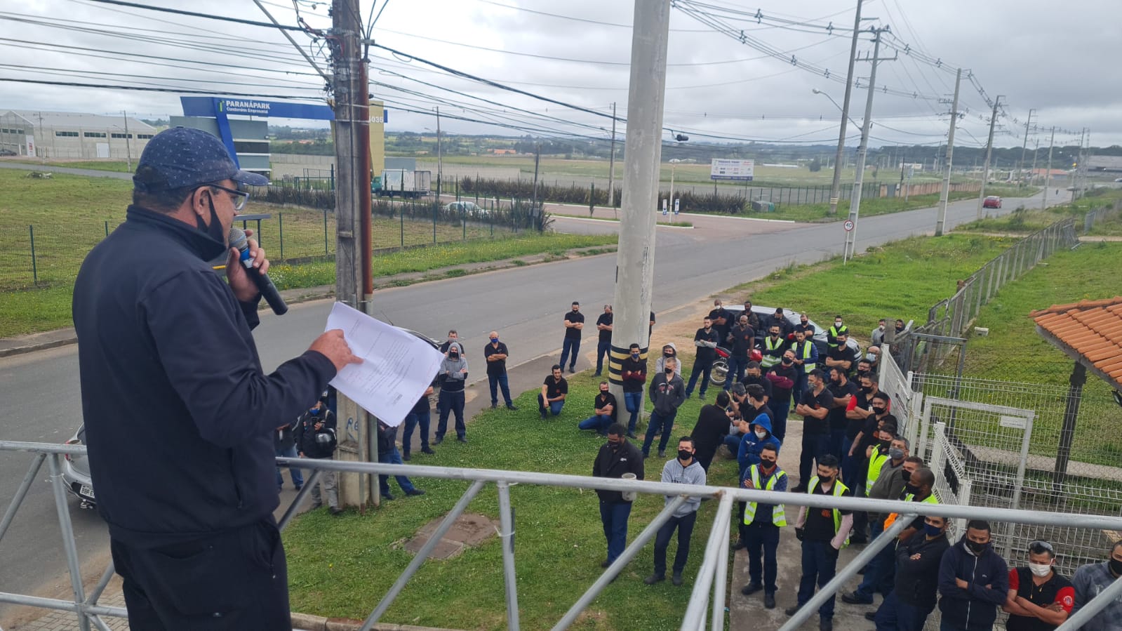 TRABALHADORES DA ISRINGHAUSEN APROVAM RENOVAÇÃO DO ACORDO DE HORAS