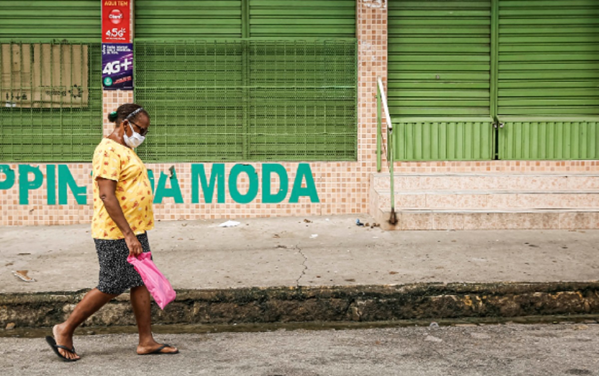 Pela primeira vez, Brasil passa de mil mortos pelo novo coronavírus em um dia