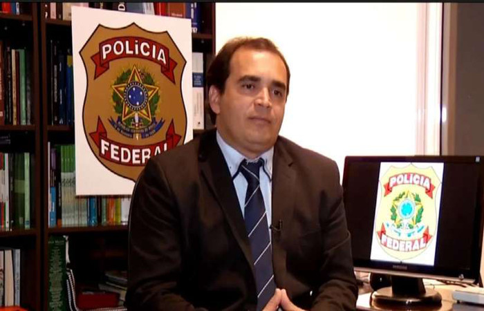 Relator na CCJ leu parecer sobre reforma da Previdência; vistas adia votação