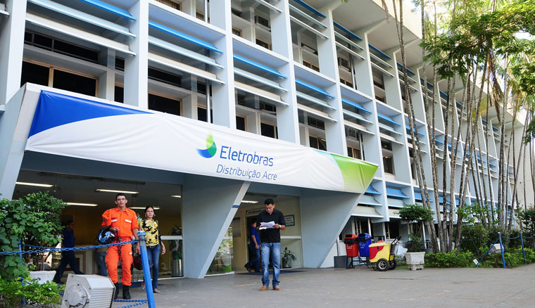 Câmara conclui privatização de 6 distribuidoras de energia; vai ao Senado