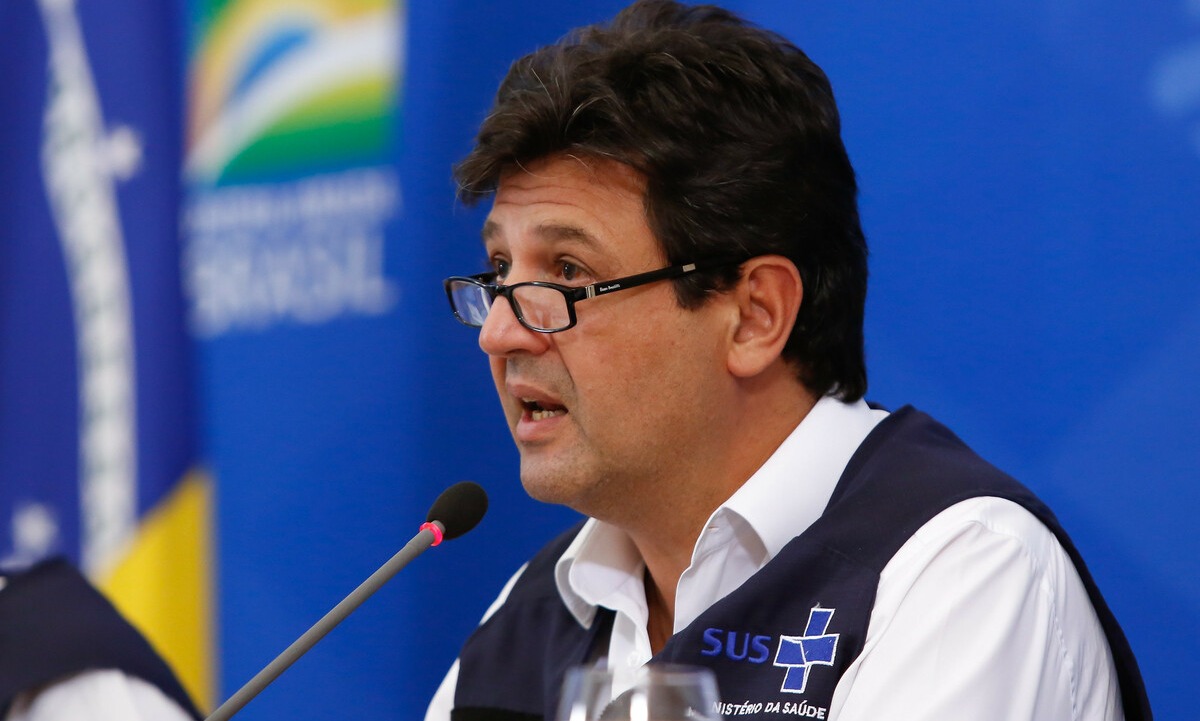 Reinaldo Azevedo: Mandetta vai deixar Saúde por maus motivos, não por bons