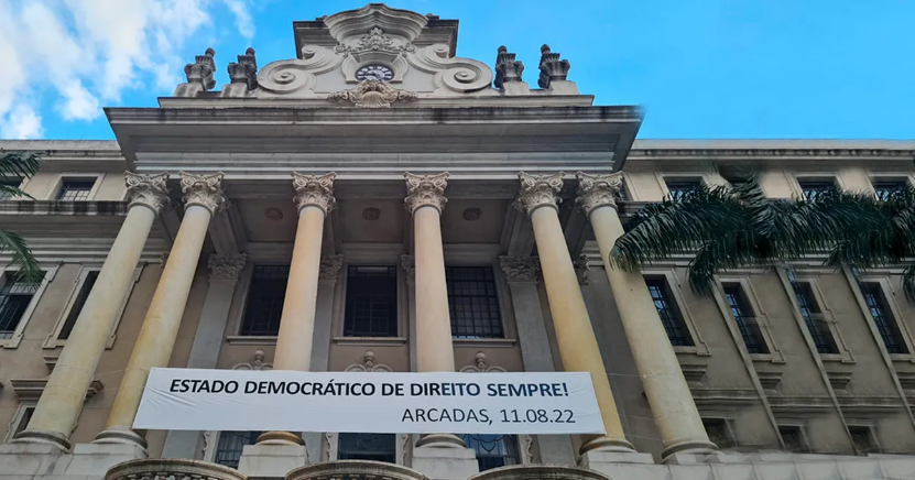 Disparam adesões à Carta pela democracia da Fa. de Direito da USP