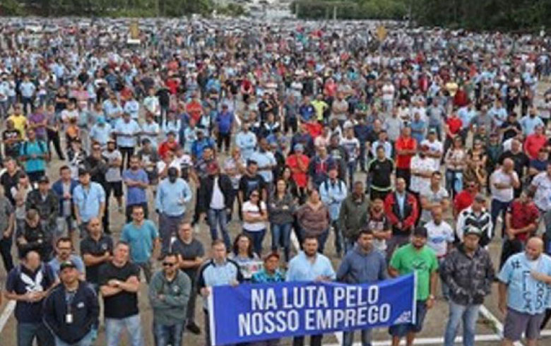 Com futuro ainda indefinido, trabalhadores começam a deixar a Ford de São Bernardo