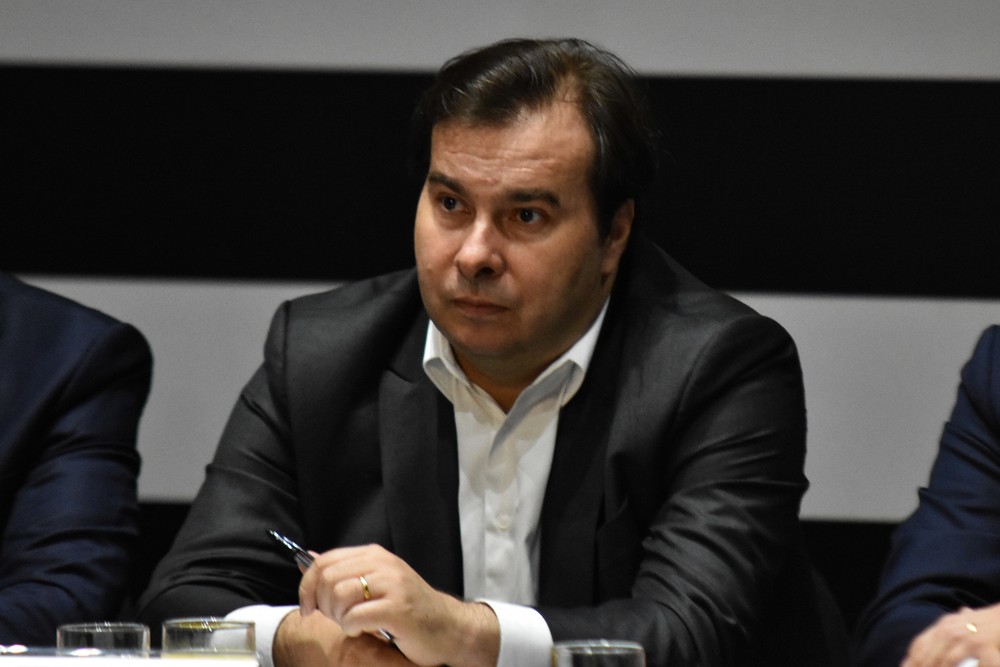 Rodrigo Maia critica empresários que fazem 'campanha contra' reforma tributária