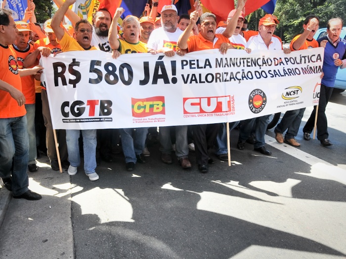 Centrais Sindicais farão amanhã manifestação no Congresso Nacional