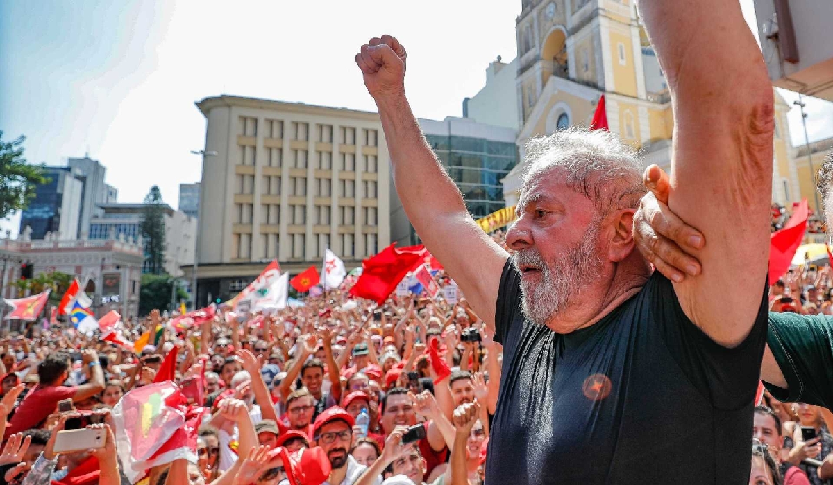 TIRAR LULA DAS ELEIÇÕES É CALAR A VOZ DOS TRABALHADORES