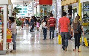 Após prévia do PIB, Dieese diz que Brasil pode entrar em recessão
