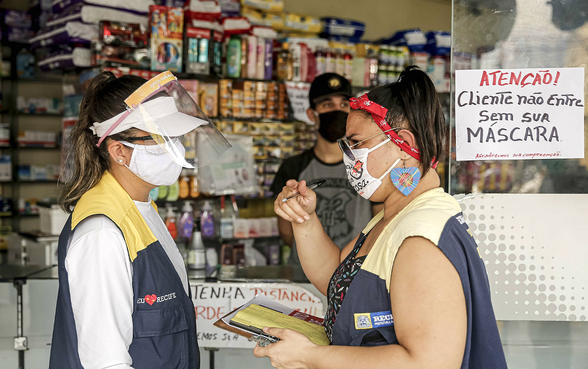 Bolsonaro usa pandemia para ‘ensaiar’ nova reforma trabalhista, alerta Sakamoto