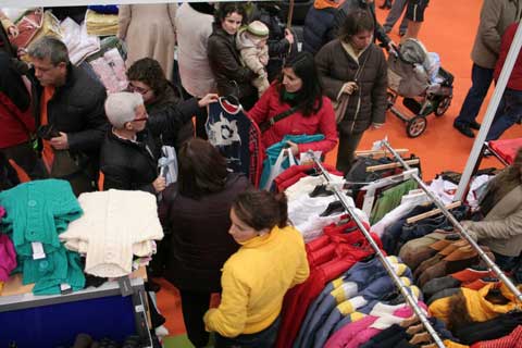 Vendas no varejo sobem 10,9% em 2010, maior alta em 9 anos