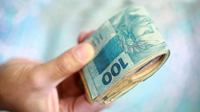Salário mínimo: parlamentares dizem que mudança pode afetar Previdência