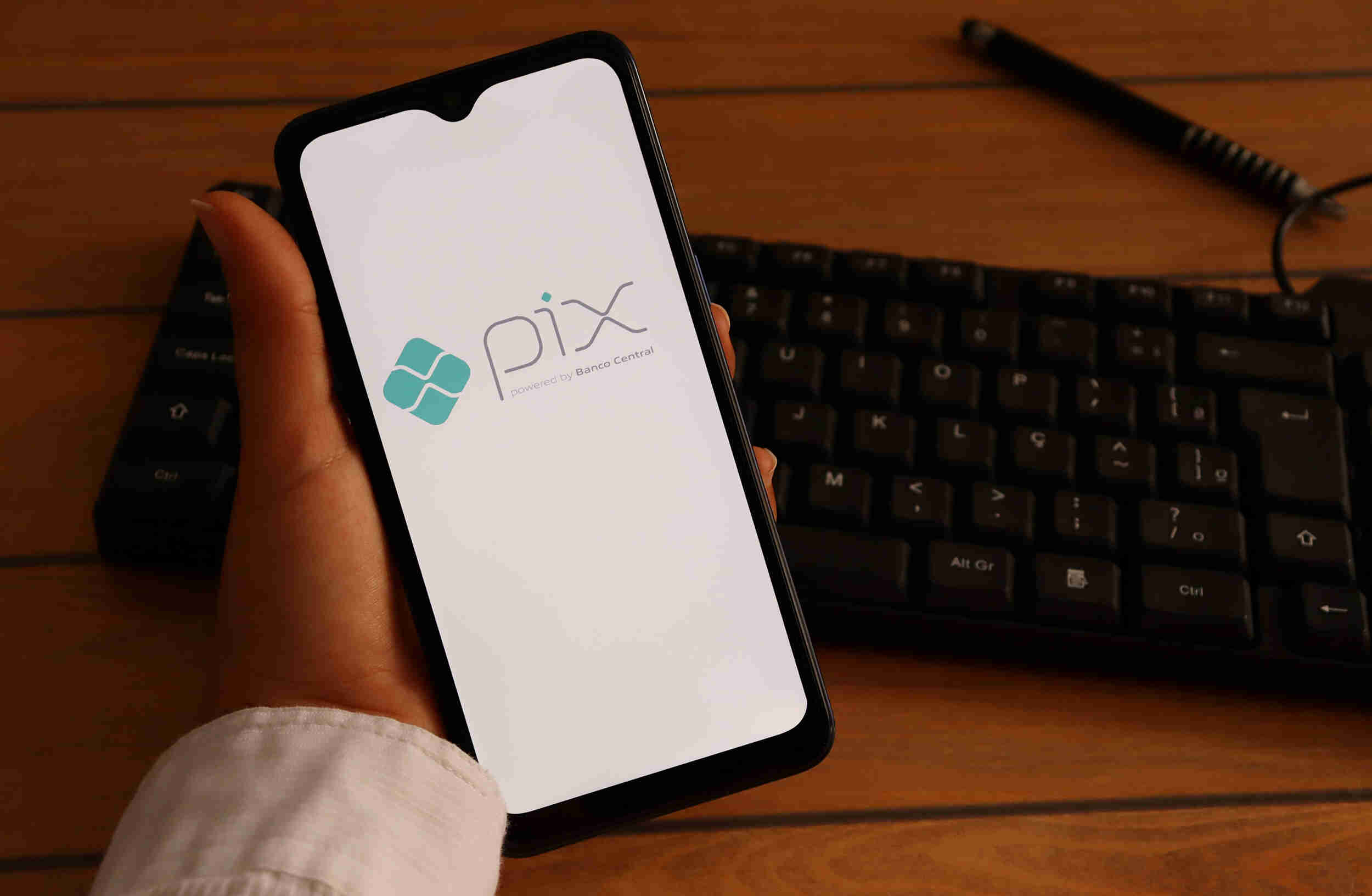 Pix Automático beneficiará 60 milhões de pessoas sem cartão de crédito