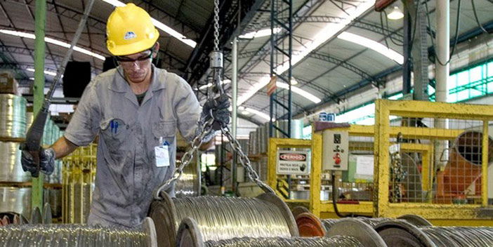 Maioria das greves na indústria, em 2021, foi realizada para garantir reajuste salarial