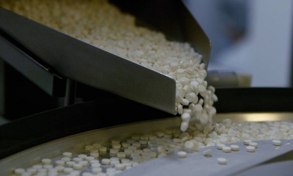Ministério da Saúde suspende parcerias para produção de medicamentos