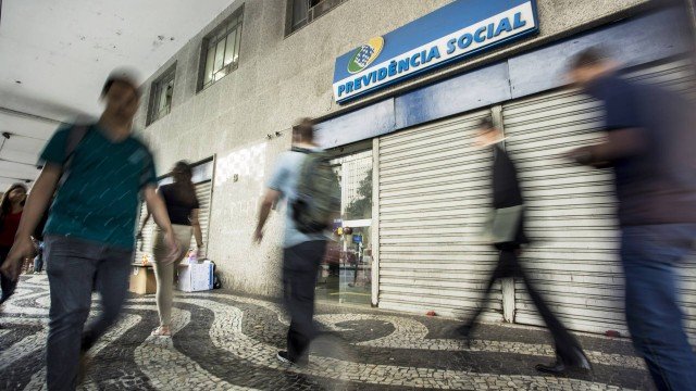 MUITA ATENÇÃO! PEDIDO DE APOSENTADORIA PELA REGRA 85/95 DEVE SER FEITO ATÉ 31 DE DEZEMBRO